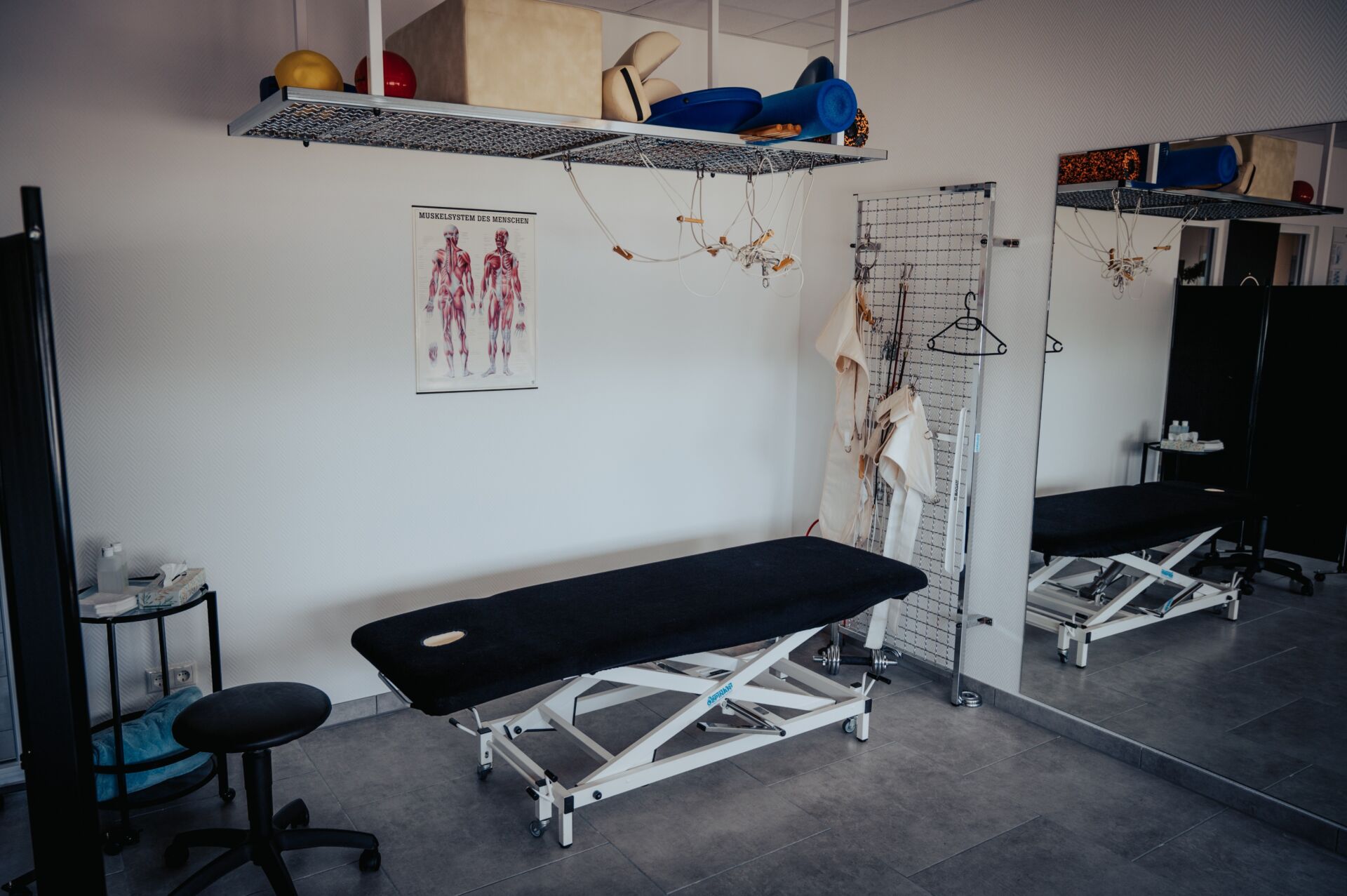 Behandlungsraum für Physiotherapie für mehr Beweglichkeit